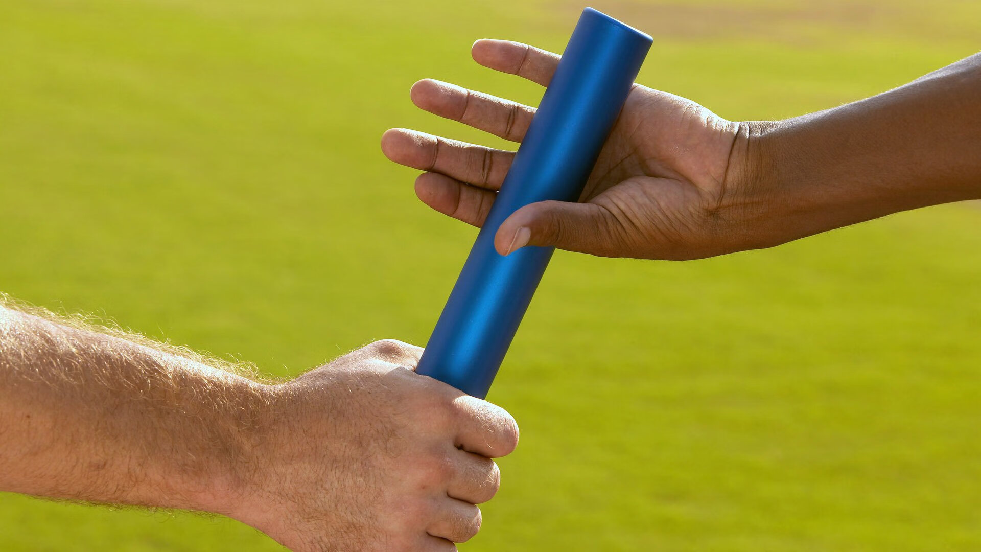 _国际铁人赛：耐力与毅力的终极考验_，国际铁人三项中包含什么运动