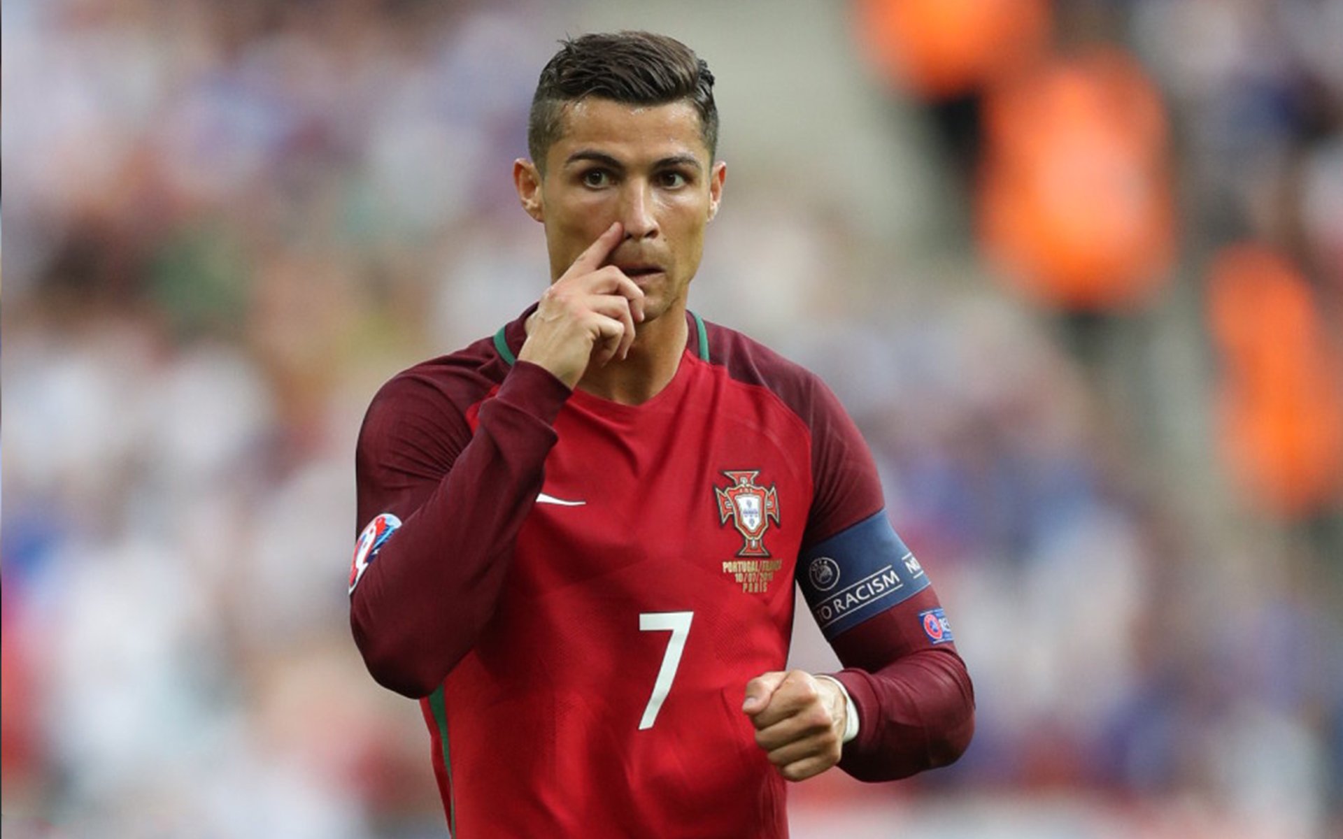 “直线狂飙：极速直冲带来的狂热体验”，直板狂飙8测评