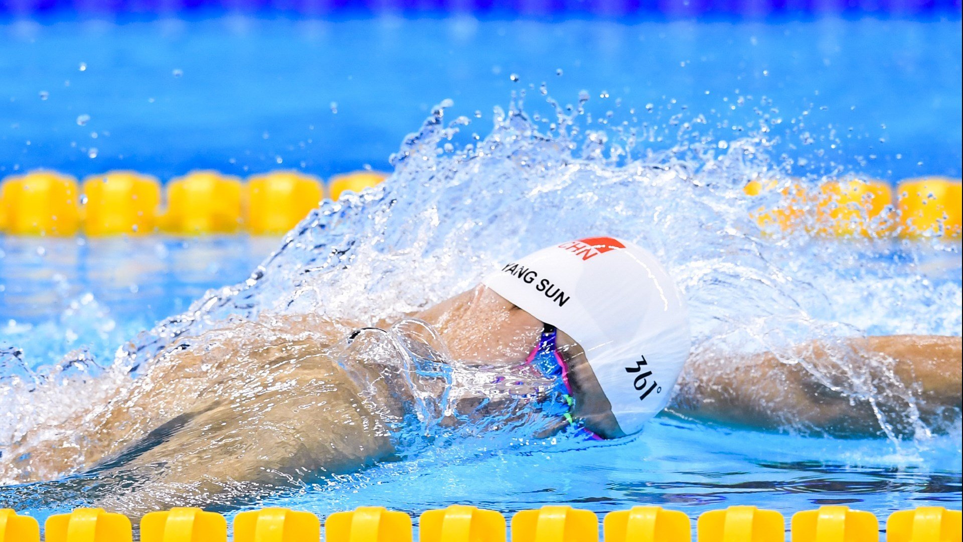 国际徒步穿越大会，挑战荒野极限，徒步穿越视频